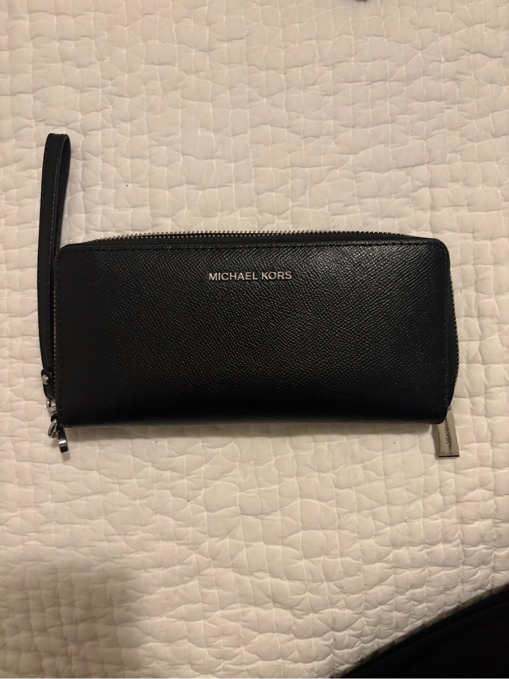 Michael Kors Black Leather Zip-Around Wristlet